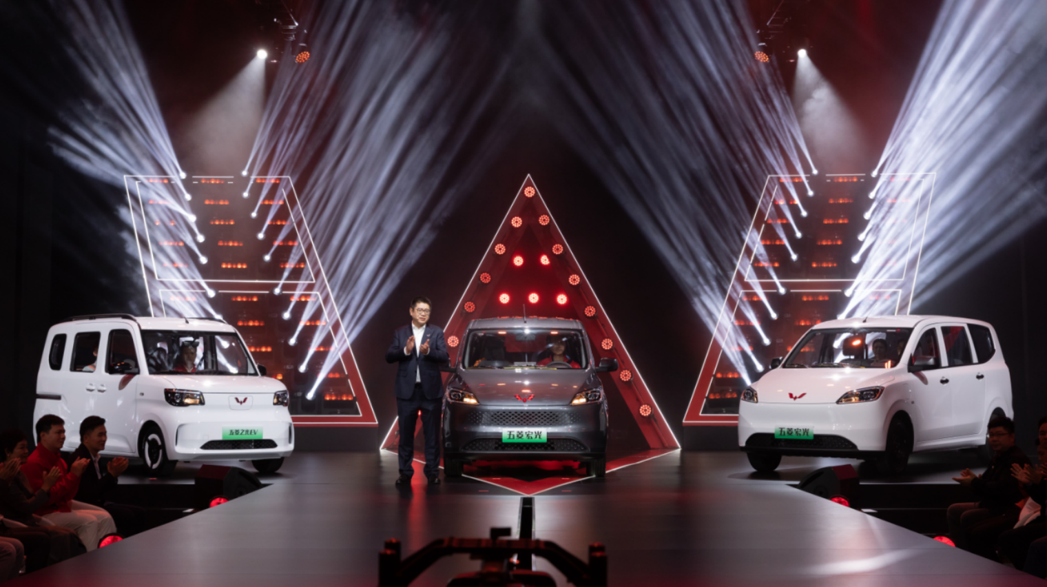 1732025825639652.png “创富神车”五菱红标开启新能源战略 引领商用车迈入换电时代(图2)