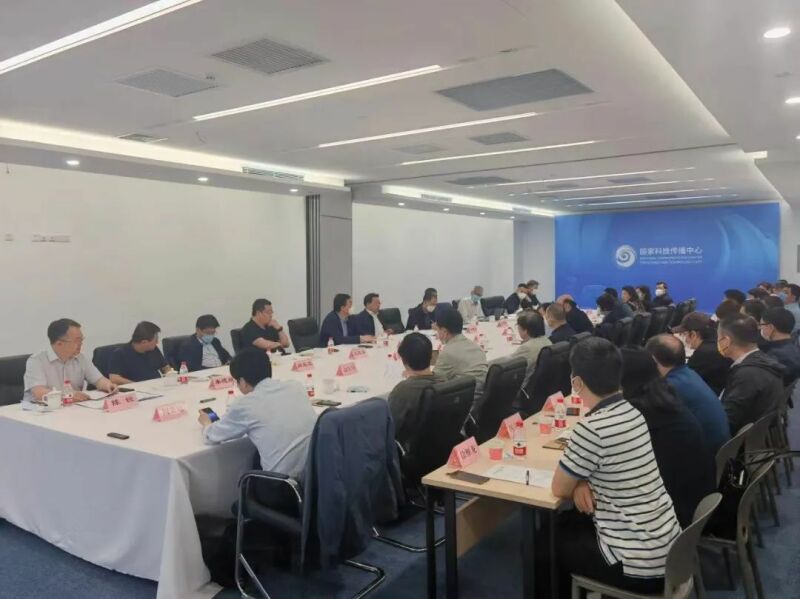 712.jpg 中国科技新闻学会召开第七届第一次常务理事会(图2)