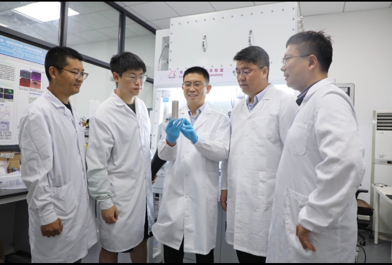 1吨月壤有望产水超50千克!我国科学家提出月球原位采水策略3.jpg 1吨月壤有望产水超50千克!我国科学家提出月球原位采水策略(图3)