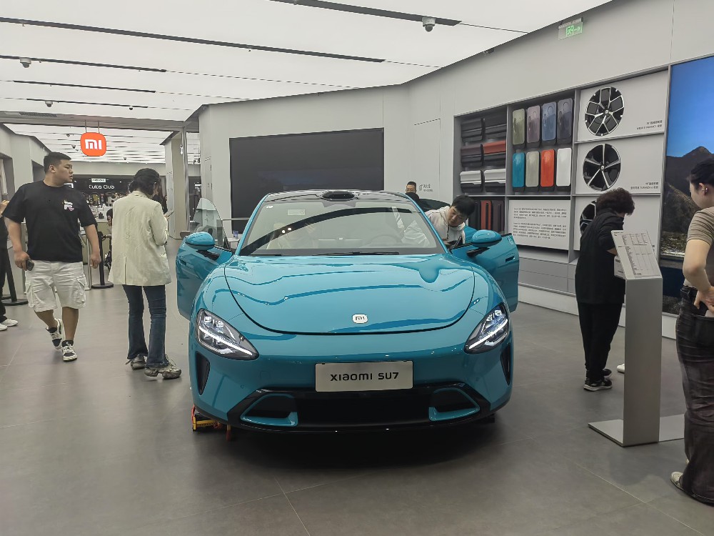 媒体管家： 小米汽车收入冲刺百亿 年度交付目标刷新至13万(图1)