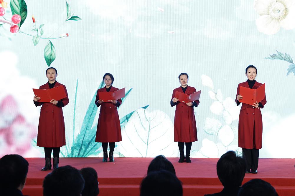 媒体管家： 百项创新成果亮相科技创新巾帼行动主题展(图6)