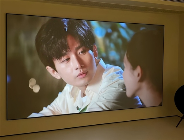 当贝S7系列新固件升级:8档可变光圈重新定义投影画质天花板!(图4) 当贝S7系列新固件升级:8档可变光圈重新定义投影画质天花板!(图4)