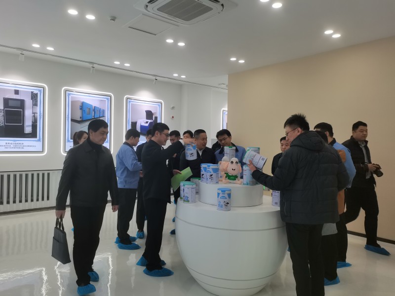 国家市场监管总局特殊食品司陈健一行莅临贝特佳，开展婴幼儿配方乳粉生产调研(图4)